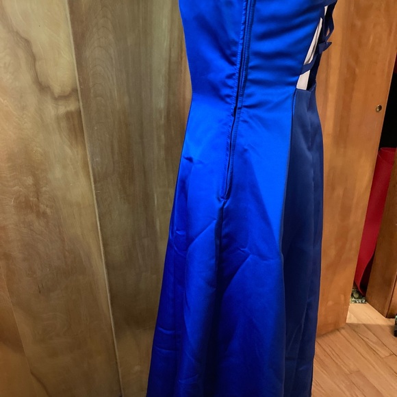 Womens prom / graduation / homecoming dress size 9/10 - Picture 4 of 4